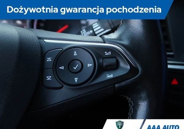 Opel Insignia cena 63000 przebieg: 174649, rok produkcji 2019 z Pniewy małe 326